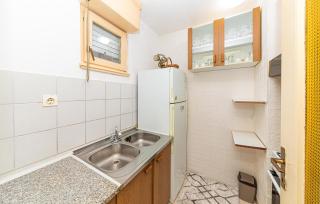 Cozy Apartment In Trogir - Trogir - 4