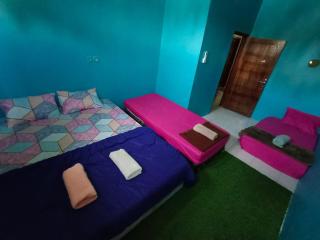 Backpackers Homestay - Labuan Bajo - 7