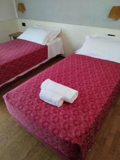 Hotel Xibana - Tribano - 8