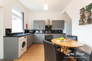 Irvine Contractor Accommodation - Leigh - 5