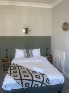 West Beck House - Newcastle 4 - 4