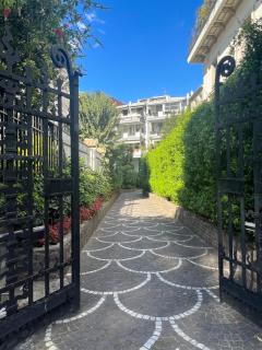Villa Borghese Green Apartment - Rome - 9
