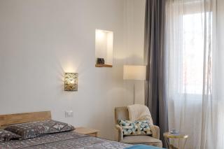 Cozy guest house Downtown - Olbia - 5