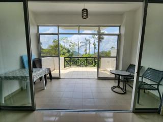 Little England B9 - 9