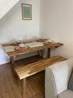 Cosy home close to M6 motorway - 4