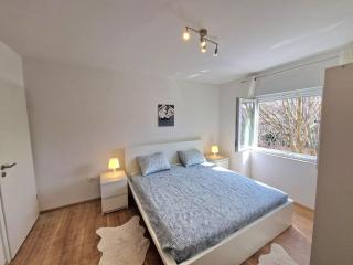 Novi Apartman NPS Pula - Pula - 3