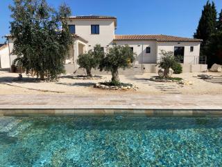 Arleya - Arles - 9