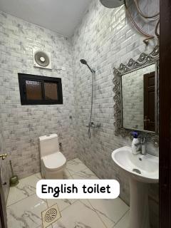 شقة بغرفتين ودورتين في الدور الأول5دقائق للحرم - 5