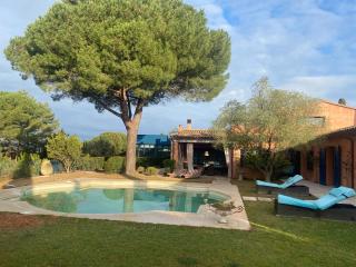 Villa d'exception à Palaja avec piscines intérieures et extérieures - Palaja - 9