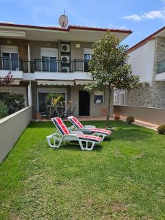 K&B House - Nikiti - 8
