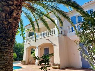 Villa BLUESKY - en bord de mer - Vue Panoramique sur la Mer - Saint-Peïre-sur-Mer - 4