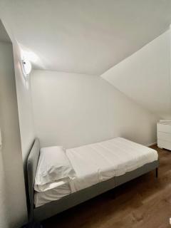 Central Side Apartment - Milan - 4
