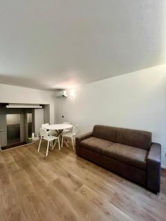 Central Side Apartment - Milan - 2