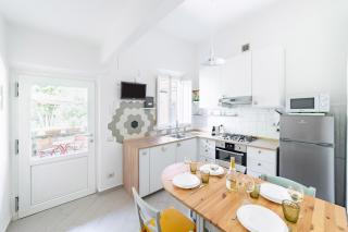 Hostly-Garden House San Lorenzo-Few steps to Tower - 8