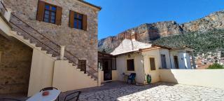 Dafnon Stone House - Leonidio - 8