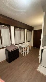 Studio centre-ville - Cluses - 6