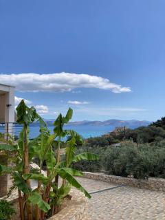 Anaval's View Apartments - Kiveri - 3