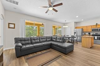 Sunshine Escape Retreat Villa at Allevo Homes - Kissimmee - 3
