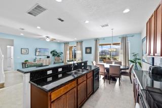 Solterra Sunscape Villa at Allevo Homes - Davenport - 1