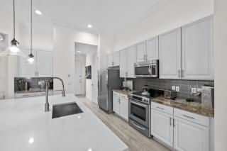 Experience Luxury Villa - Game Room - Pool - Davenport - 2