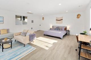 Island Hideaway with Stunning Ocean Views - Oak Harbor - 7