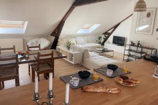 Le Monde d'Elodie - Rouen Gare routière - 2