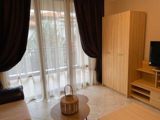AJ Apartment 2, Santa Marina Holiday Village, Sozopol - Sosopol - 8
