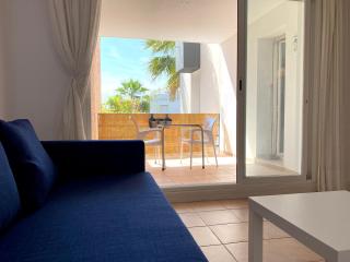Apartamento con vistas al mar en urbanización en primera linea de playa - Vera - 9