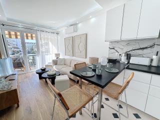 50m2 Croisette Martinez, Terrasse vue mer - Cannes - 2