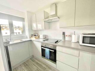 London Gem Apartment in Deptford with parking - 9