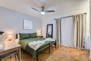 Your 2B Getaway - Sleeps 6 - Pool, Pkg - Walk Dtwn - Austin - 8
