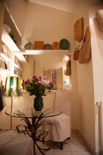 Arc de Triomphe Chic Room - 1