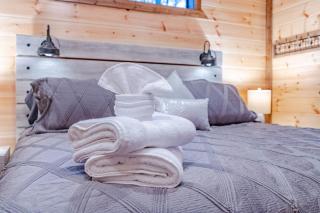The Luxurious Blue Sky Lodge is EPIC! - Broken Bow - 2