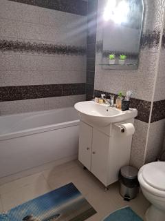 Ali Relax Home Apartment - 8