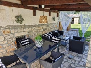 Holiday House VUKI - 3