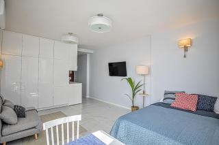 Elegant studio with pool and seaview - 4
