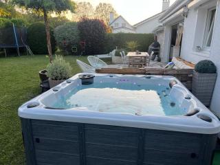 Villa Lorenssia entre Paris et Disney avec jacuzzi - Lésigny - 8