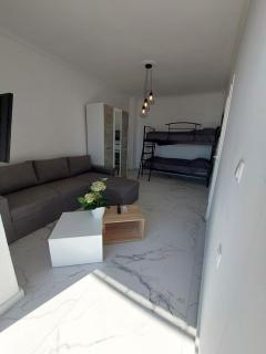 Zer, Nea Irakleia 630 80, Greece - Nea Irakleia - 9