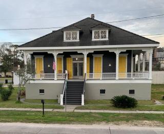 Historic Mansion - Arabi - 0