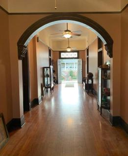 Historic Mansion - Arabi - 1