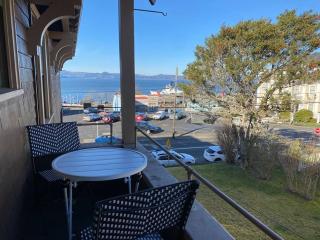 Historic Downtown Riverview Flat, No. 4 - Astoria - 3