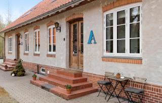 3 Bedroom Lovely Apartment In Engesvang - Engesvang - 1