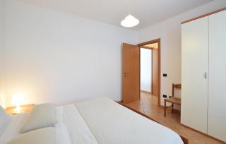 1 Bedroom Lovely Apartment In Domaso - Domaso - 2