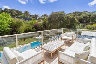 Villa Syrene - Pool and Spa Retreat - Rye - 3