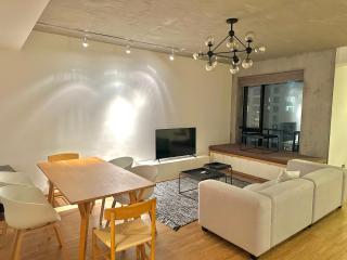 ZHome - HaiQi Garden - Four Bedroom Apartment on the Bund with Bund View - Shanghai - 7