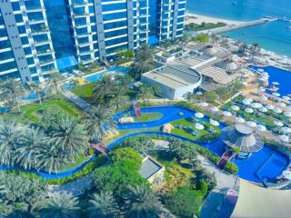 Oceana Luxury 4 BR Apartment with Resort Access and Sea Views by Exclusive Holiday Homes - Dubai - 6