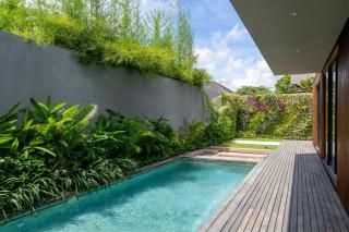 Trident-1 Villa Modern 4BR in Batu Bolong, Canggu - Canggu - 8