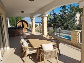 Luxury Seaview Limassol Villa Pool Jacuzzi Sauna - Limassol - 4