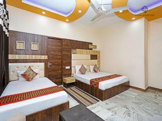 HOTEL KRISHNA RESIDENCY 100 mtr from Golden temple - 2