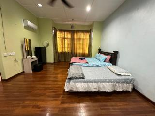 Casa Lily Residence IM8 - Kampong Darat Mak Bar - 3